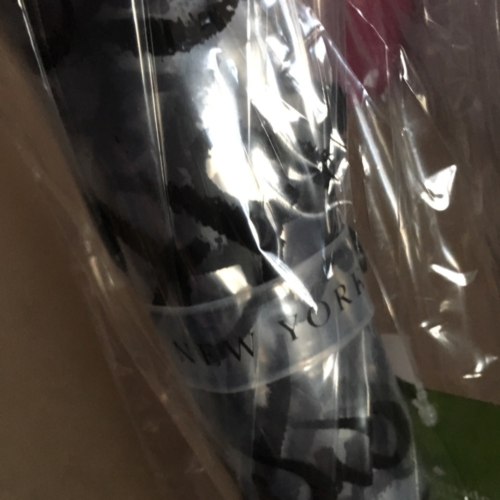 Kate spade clear bubble heart pattern umbrella nwt - Picture 8 of 8